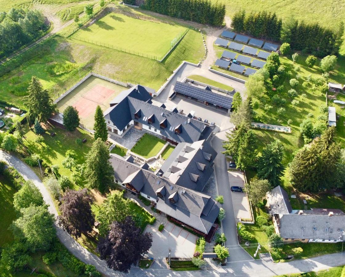 Wellness Hotel Holzberg Suchá Rudná Exterior foto